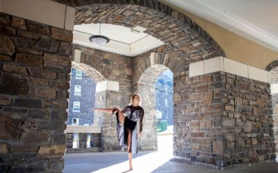 ballet with good lighting